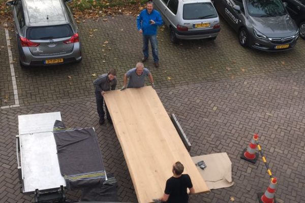 levering boomstam tafel01